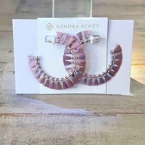 KENDRA SCOTT EVIE BRIGHT SILVER HOOP EARRING PURPLE